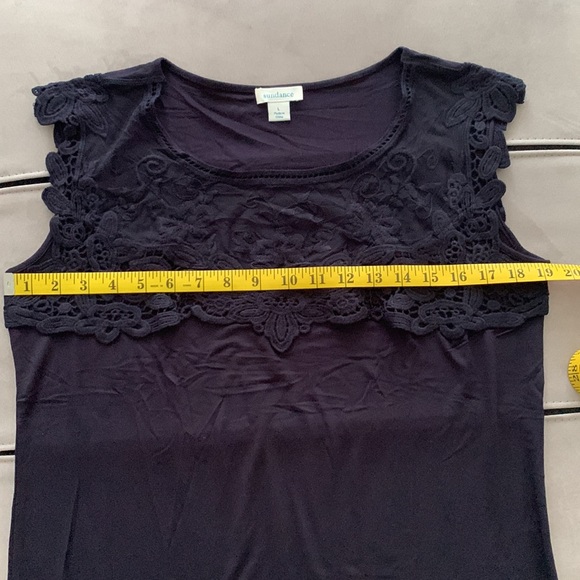 NEW Sundance Navy Elegance Lace Tee size L - Picture 5 of 8